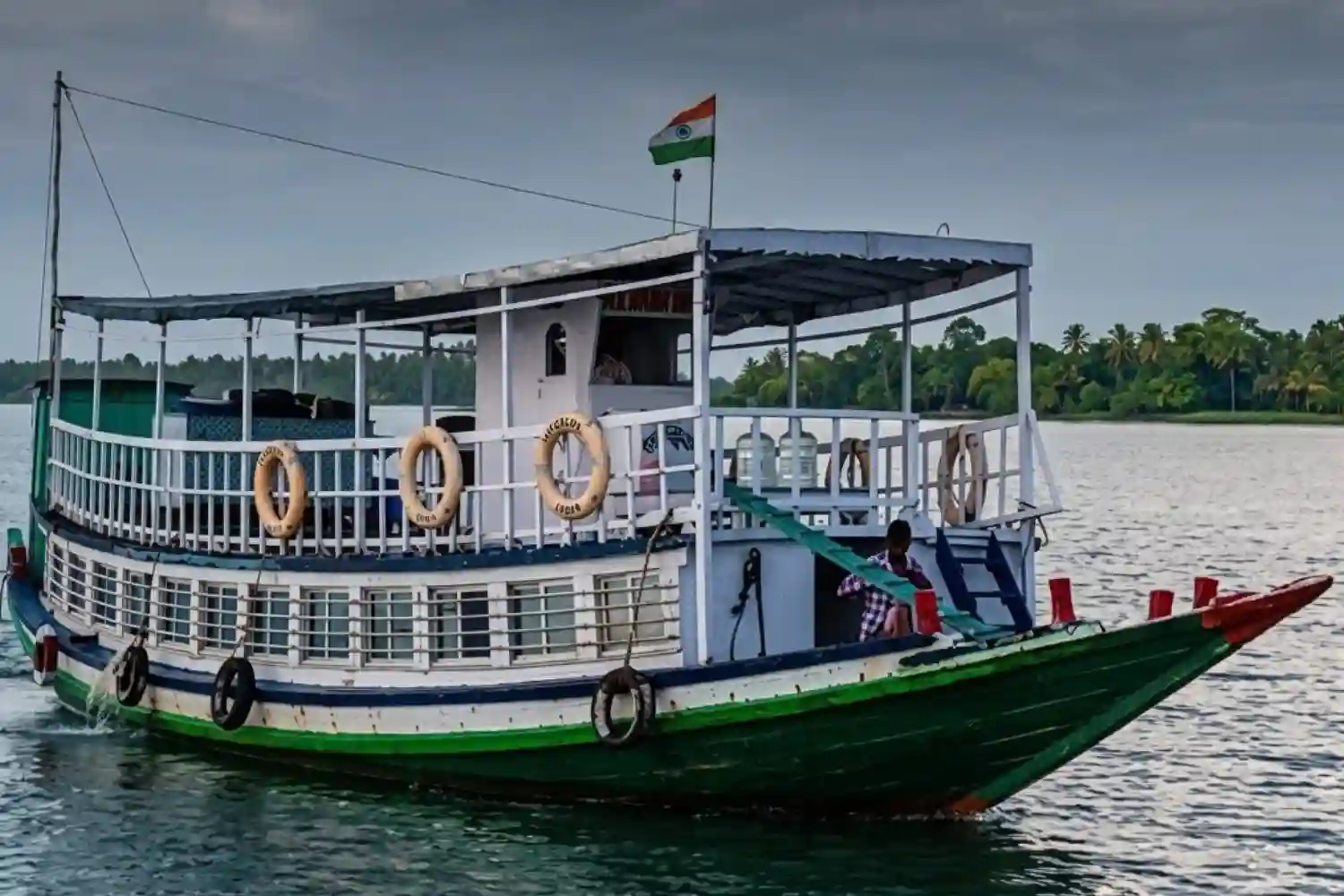 Sundarban Tourist Boat TS Tour and Travels
